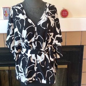 Banana Republic Black & White B&W Floral Top Med